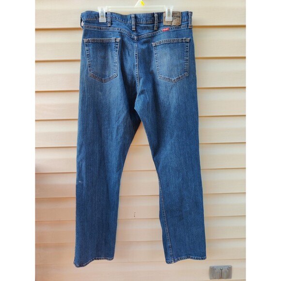 Wrangler Jeans STAINED WORK JEANS Lot Of 2 Mens Size 36×34 Medium Wash - Picture 12 of 16